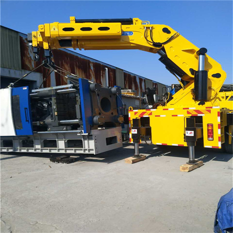 汝州 大吨位折臂吊出租费用解析：一小时租赁多少钱