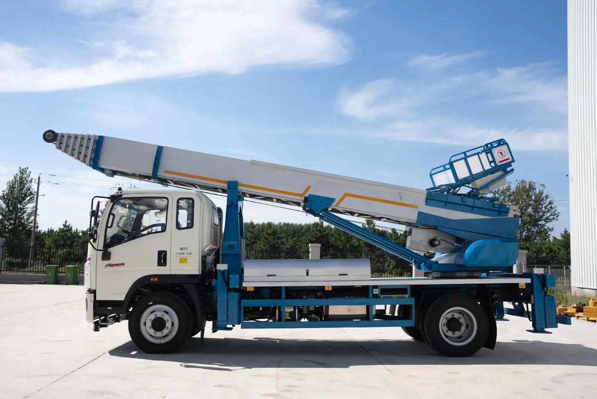 汝州云梯上料车租赁费用