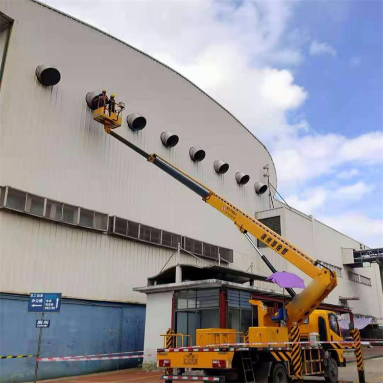 汝州高空作业车出租服务：专业广告牌安装解决方案