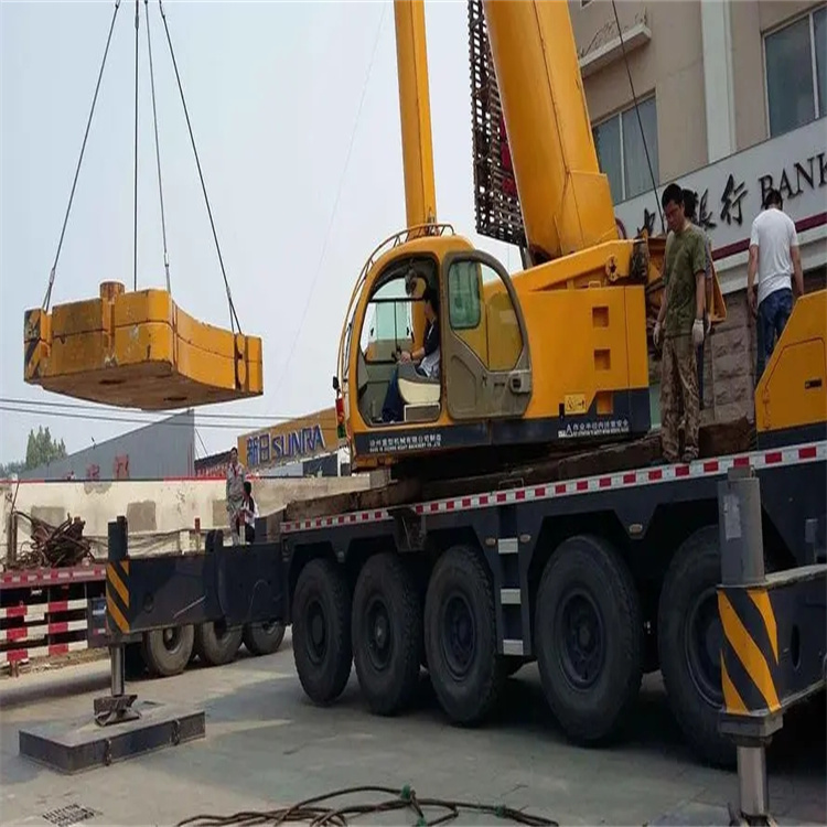 汝州当地吊车出租|机器吊装|75吨|工厂搬迁服务